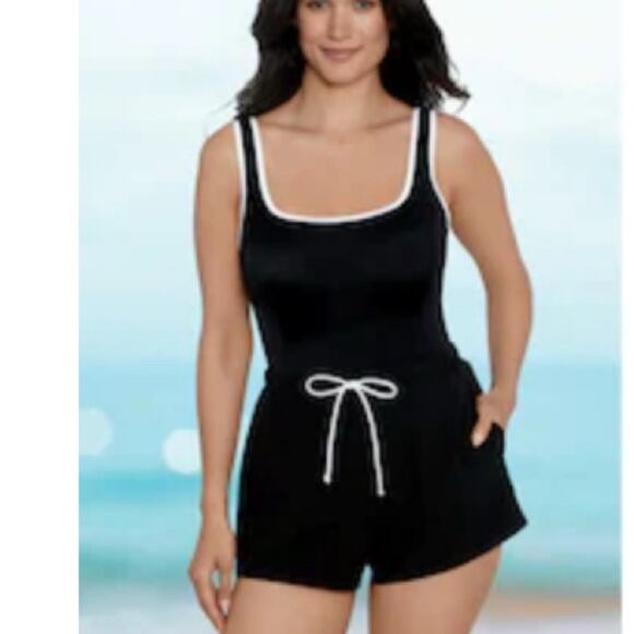 Penbrooke Women's Swimwear Sport Swimsuit Black White Size 14 NWT - Picture 1 of 9